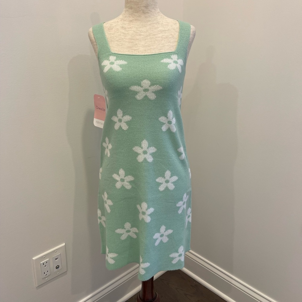 Super cut boutique knit dress